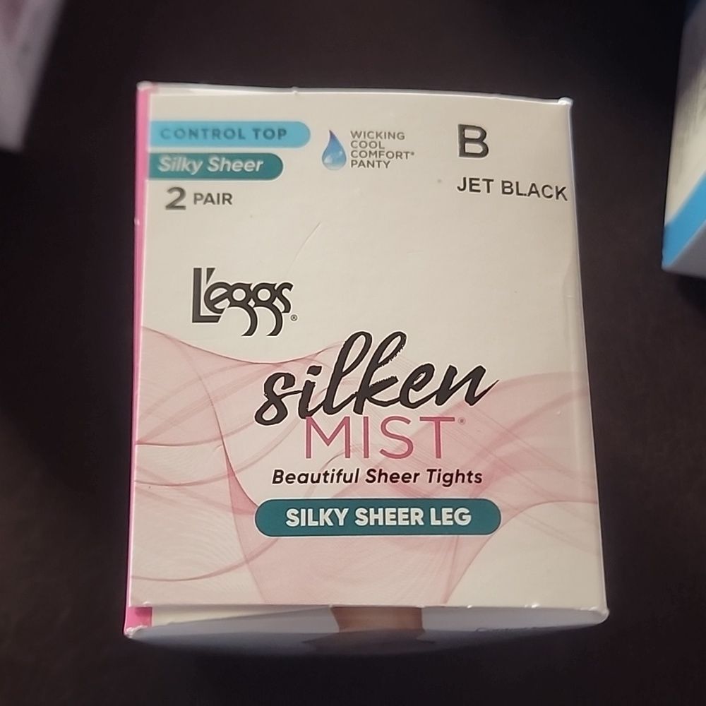 L'Eggs Silken Mist Silky Sheer Leg Control Top Sheer Toe Pantyhose, Jet Black